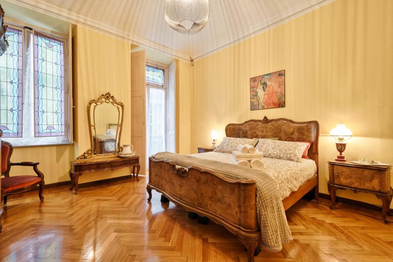 Acadamis -Il Rifugio Dei Mercanti- Piazza Castello Turin Extérieur photo